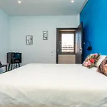 Namuri Downtown Bed & Breakfast