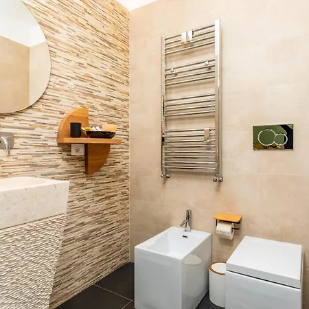 Bed & Breakfast Namuri Downtown 3*