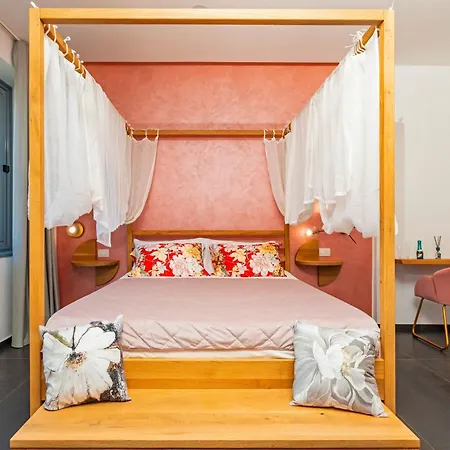 Bed & Breakfast Namuri Downtown 3*